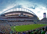 穆古鲁扎重要时刻锐不可当，FPX带队取胜！观众掌声雷动